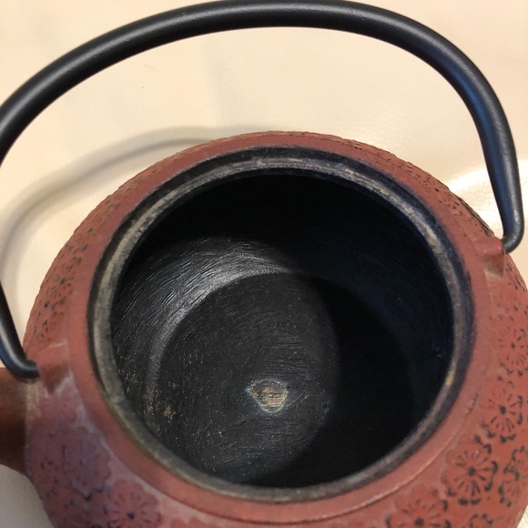 Cast Iron Tea Kettle w/Lid, Burnt Red - Picture 7 of 11